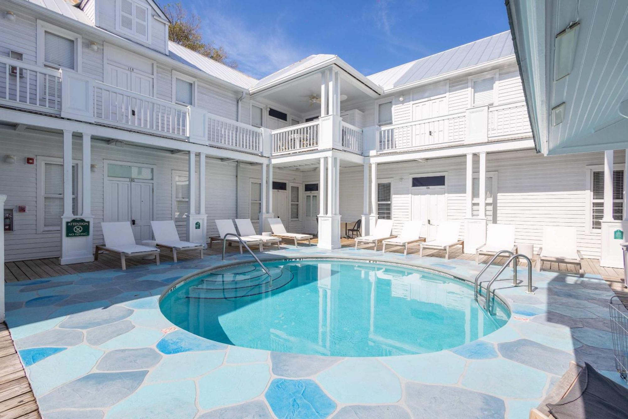 Deluxe King - Curry Mansion With Pool! Hotell Key West Eksteriør bilde